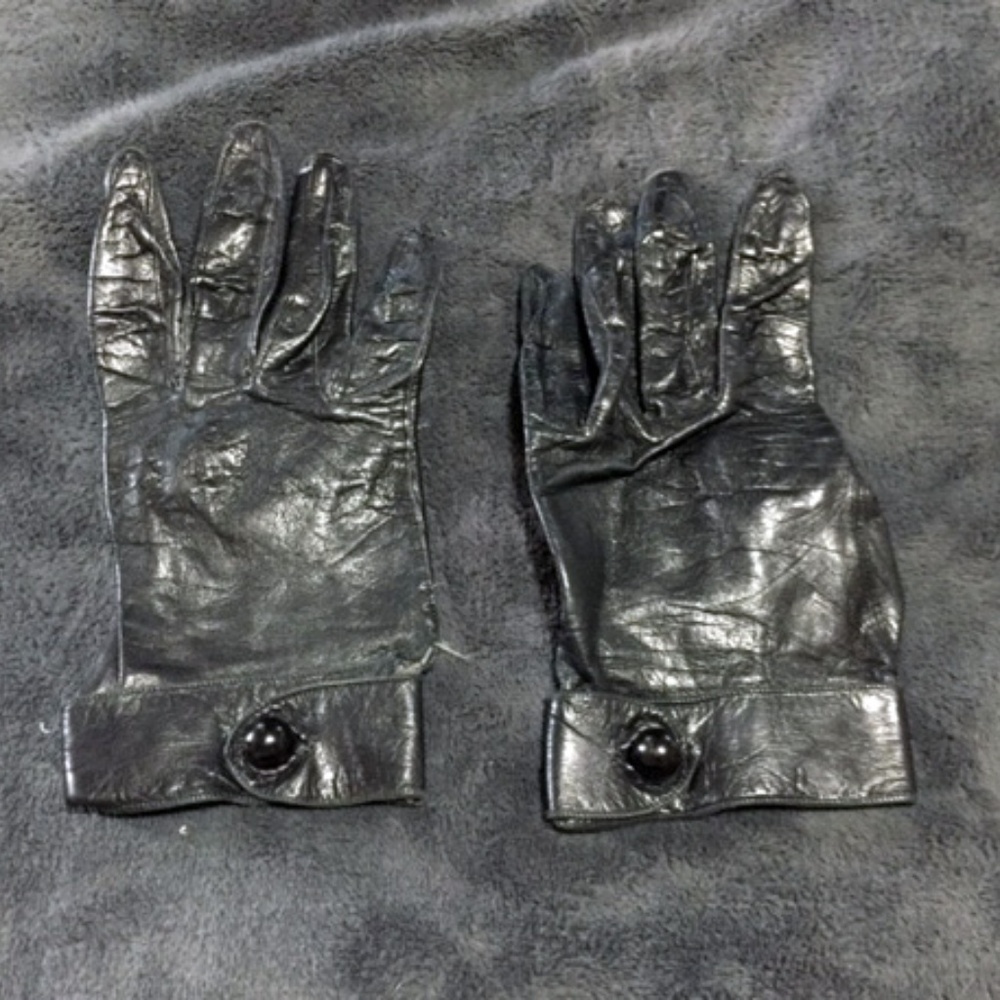 Vintage Women's Fashion Gloves